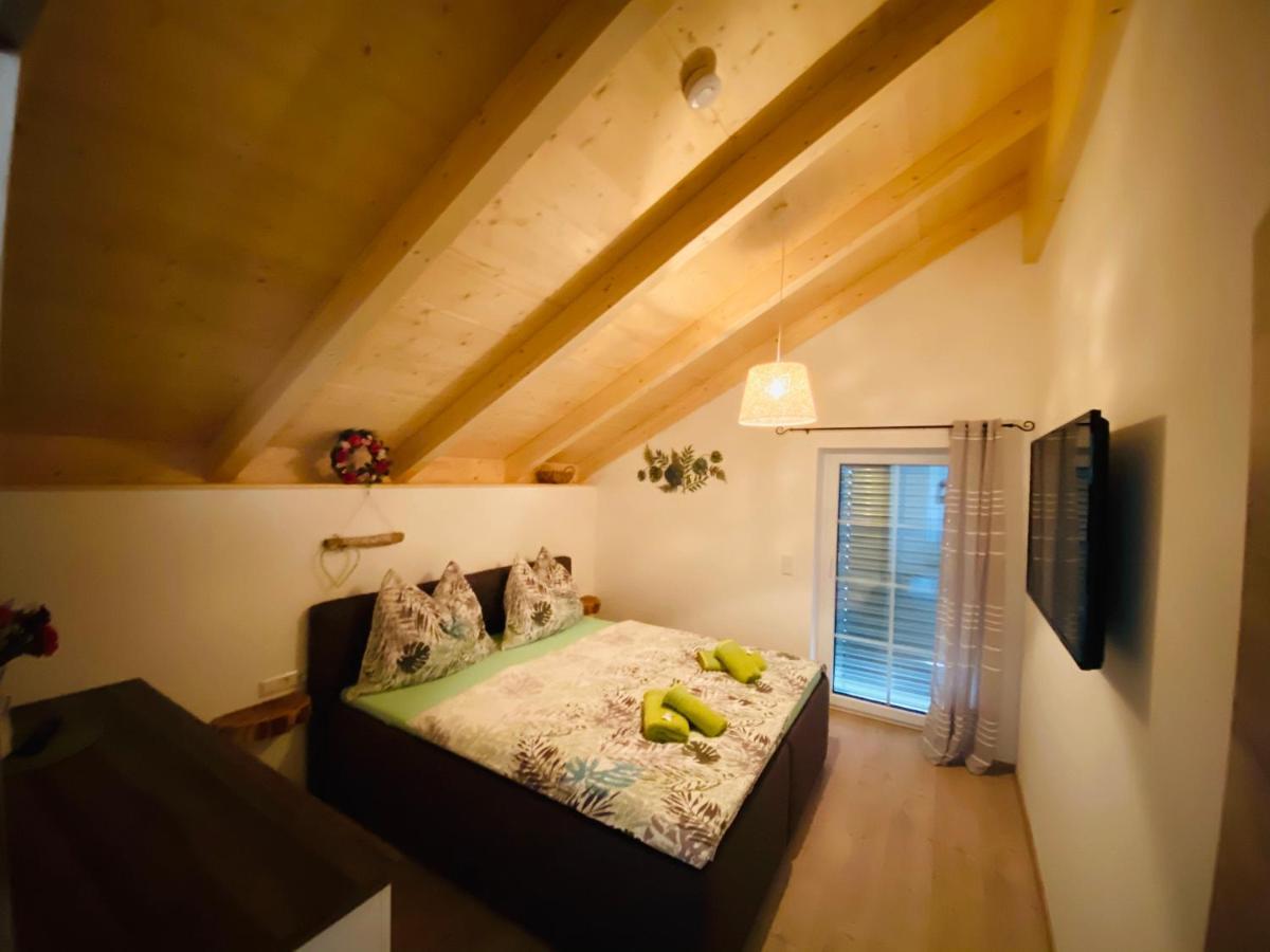 Edelweiss & Enzian - Gaestehaus Zum Fuchs Apartment Hermagor-Pressegger See