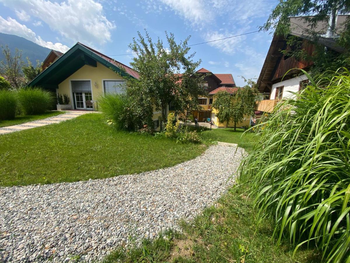 Edelweiss & Enzian - Gaestehaus Zum Fuchs Apartment